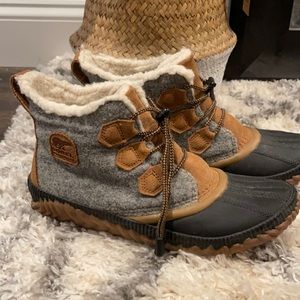 Sorel booties